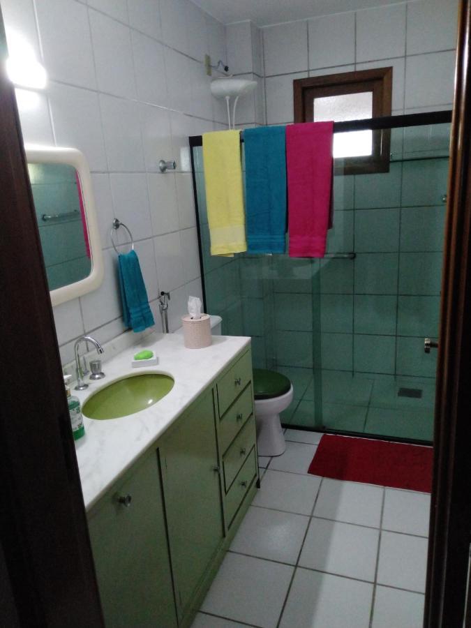 Quartos em casa próxima à praia Vila Velha  Exterior foto