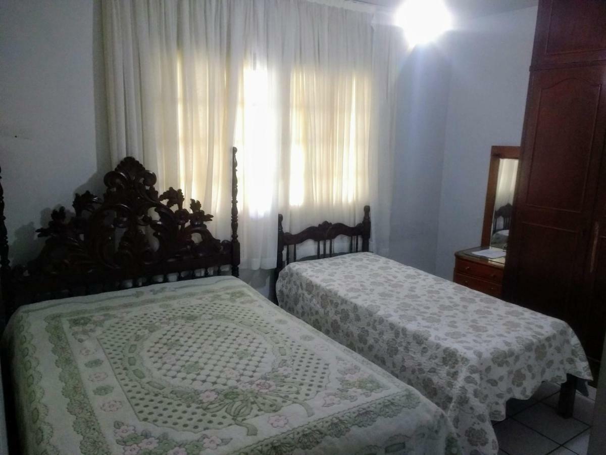 Quartos em casa próxima à praia Vila Velha  Exterior foto